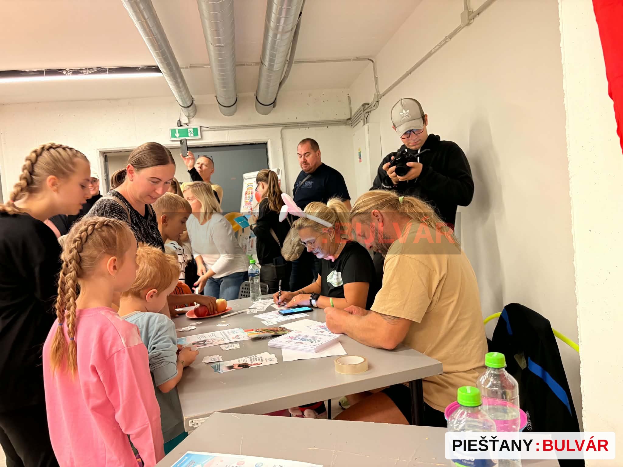 Fotografia k článku ČÍM BUDEM, KEĎ VYRASTIEM? Stovky piešťanských detí si vyskúšalo rôzne povolania